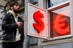 Курс доллара растёт. В какой валюте выгоднее держать сбережения