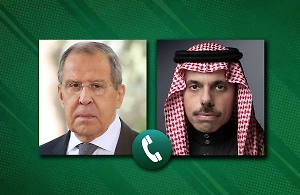 Главы МИД РФ и Саудовской Аравии призвали прекратить удары на Ближнем Востоке