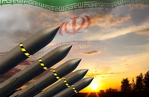 Иран заявил о ракетном ударе по саудовскому НПЗ в Янбу на Красном море