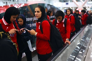 Иранская футболистка отказалась от австралийского убежища и вернулась на родину