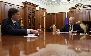 Кравцов заявил Путину, что все школы России перешли на мессенджер Max