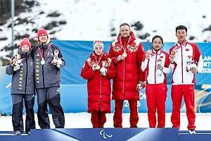 Немцы демонстративно отказались от селфи с российской чемпионкой Паралимпиады