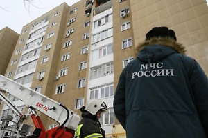 Спасатели вывели 100 человек из повреждённой БПЛА многоэтажки в Анапе