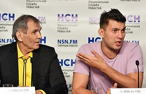 Сын Алибасова рассказал, что его отец счастлив в браке с избранницей младше на 20 лет