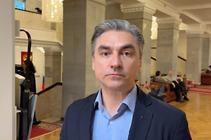 Депутат Свинцов заявил, что «белые списки» заработают в РФ через две-три недели