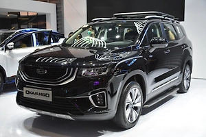 Дилеры анонсировали уход кроссовера Okavango с российского рынка, в Geely это опровергли