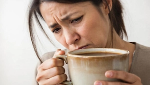 Самая недооценённая «процедура омоложения»: Почему сон важнее витаминов и дорогого крема