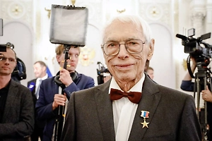 «Угадал со временем»: Музыкальный критик раскрыл феномен 100-летнего композитора Зацепина