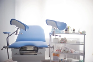 В Госдуму внесут законопроект о запрете принуждать врачей к отказу в абортах

