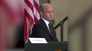 Странная реакция советника Трампа на слова о «победе» над Ираном стала вирусной