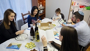 Песах 2026: когда отмечают, традиции, запреты и отличия от христианской Пасхи
