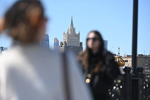 «Барическая пила» и магнитные бури: Врач объяснил, как гипертоникам пережить весну