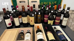 Вёз «для себя»: Турист пытался провезти элитное вино на 1,3 млн рублей, но попал на штраф