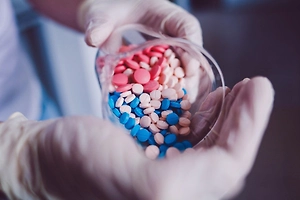 Цена спокойствия: Россияне потратили на антидепрессанты сумму, равную 1225 квартирам в Москве