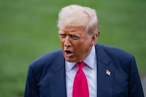 «Фиаско и монолог с самим собой»: В Иране высмеяли заявление Трампа о «сверхдержаве»