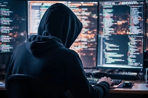 Мошенники начали массово использовать ботов с ИИ для атак на россиян