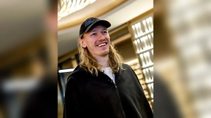 Матвей Сафонов станет капитаном сборной России в первом матче года