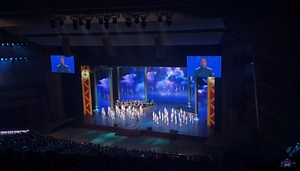 Служащий в армии MACAN выступил в Кремле на 10-летие войск национальной гвардии