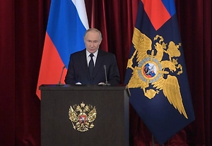 Песков опроверг данные о якобы просьбах Путина к бизнесу о «взносах» на СВО