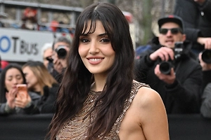 Ханде Эрчел из «Постучись в мою дверь» задержали в Стамбуле по делу о наркотиках