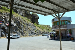 C начала конфликта из Ирана через Армению эвакуировано 327 россиян