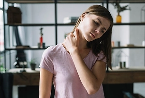 Болезненность в правом плече может указывать на смертельный недуг