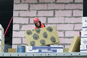 На рынке стройматериалов начался высокий сезон. Как будут меняться цены на ключевые товары