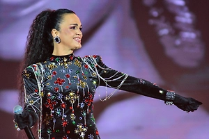 Певица Слава заявила о желании покончить с собой после скандала на концерте в Пензе