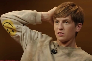 Алексей Щербаков втайне устроил мини-тур по РФ после отмены концертов, но опять прогорел