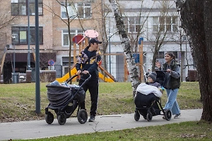 «Включается самоочистка»: Биолог объяснил, почему весной нам хочется жить и размножаться
