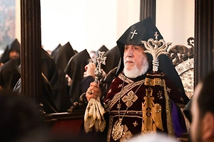 СК Армении не пустил католикоса Гарегина II в Грузию для прощания с Илией II