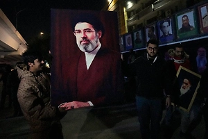 «Жив, но недоступен»: ЦРУ и Моссад пытаются понять, какую игру ведёт Хаменеи