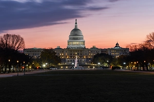Вашингтон открыл «белое окно» для белорусских расчётов, заявил экономист