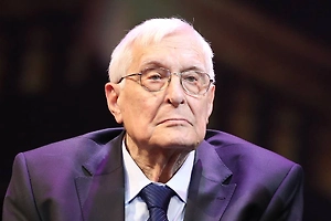 Актёр Басилашвили прибыл на прощание с женой Мшанской в Петербурге