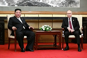 Путин поздравил Ким Чен Ына с переизбранием