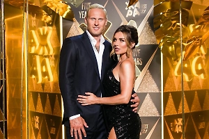 «Работать сложнее, чем подсосаться»: Седокова приструнила родных Тиммы из-за квартиры за 150 млн