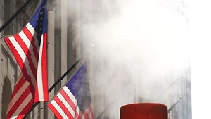 Часть крыши рухнула у посольства США в Эр-Рияде после прилёта дронов