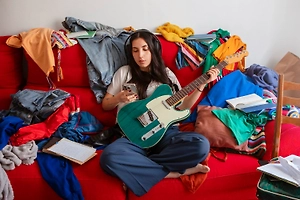 Психолог объяснила, что такое «ваби-саби» и почему зумеры подсели на эту философию