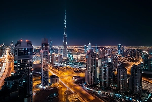 Bloomberg предупредил ОАЭ о риске потерять статус «райского уголка»