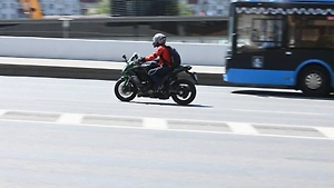 Мотоциклистам посоветовали дождаться тёплой погоды для открытия сезона