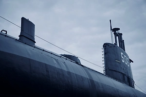 Глава Пентагона похвалился первым потоплением корабля противника торпедой со времён Второй мировой