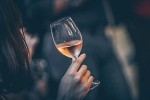 Составлен топ-5 лучших розовых вин России