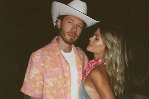 Алёна Краснова закрутила роман с 30-летним инженером ещё до развода с внуком Пугачёвой