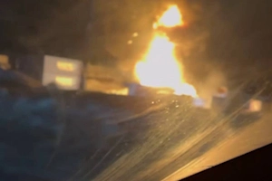 Бензовоз взорвался около газовой заправки в Подмосковье