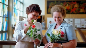 От заводских утренников до букетов в операционной: 10 архивных фото празднования 8 Марта в советское время