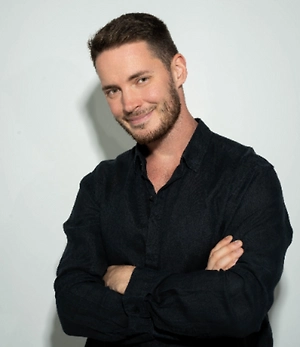 Особенно уязвимыми становятся пороги, стойки и лонжероны — именно те элементы кузова, которые должны гасить энергию удара. При этом автомобиль может внешне выглядеть исправным, но его способность защищать пассажиров уже значительно снижается.