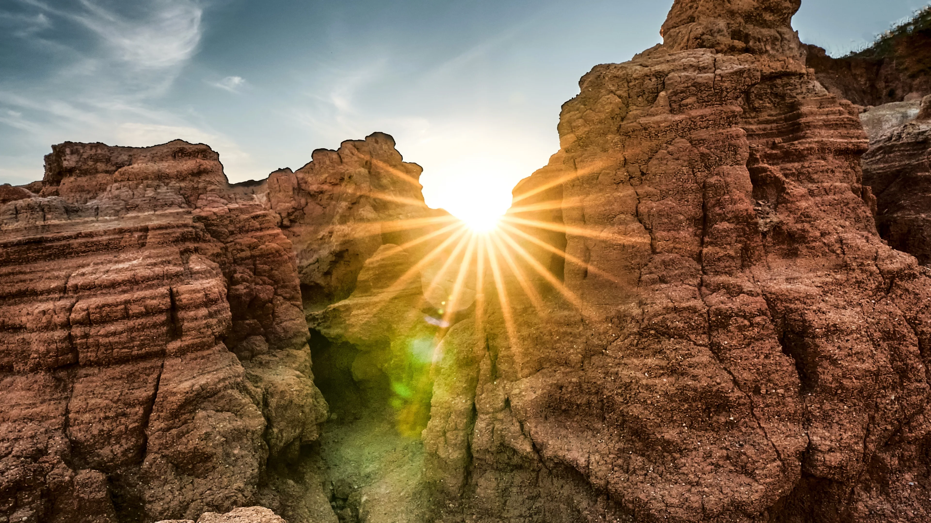 Гигарама Заголовок