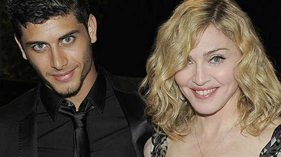 Сердце Хесуса принадлежит ни много ни мало - Мадонне!