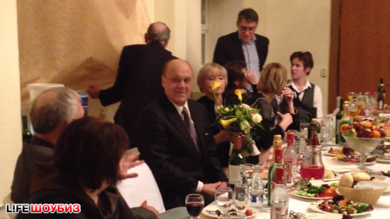 %D0%92%D0%BB%D0%B0%D0%B4%D0%B8%D0%BC%D0%B8%D1%80%20%D0%9C%D0%B5%D0%BD%D1%8C%D1%88%D0%BE%D0%B2%20%D0%B8%20%D0%92%D0%B5%D1%80%D0%B0%20%D0%90%D0%BB%D0%B5%D0%BD%D1%82%D0%BE%D0%B2%D0%B0%20%D0%BF%D0%BE%D0%B6%D0%B5%D0%BD%D0%B8%D0%BB%D0%B8%D1%81%D1%8C%20%D0%B5%D1%89%D0%B5%20%D0%B2%20%D1%81%D1%82%D1%83%D0%B4%D0%B5%D0%BD%D1%87%D0%B5%D1%81%D1%82%D0%B2%D0%B5%20