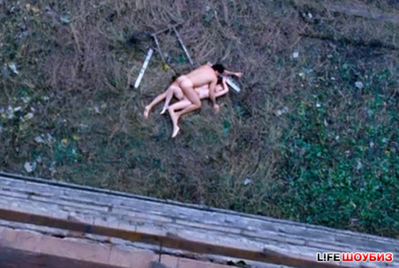 %D0%92%20%D0%BA%D0%BE%D0%BD%D1%86%D0%B5%20%D1%8D%D1%80%D0%BE%D1%82%D0%B8%D1%87%D0%B5%D1%81%D0%BA%D0%BE%D0%B9%20%D1%81%D1%86%D0%B5%D0%BD%D1%8B%20%D0%BB%D1%8E%D0%B1%D0%BE%D0%B2%D0%BD%D0%B8%D0%BA%D0%B8%20%D0%BF%D0%BE%D0%B3%D0%B8%D0%B1%D0%B0%D1%8E%D1%82